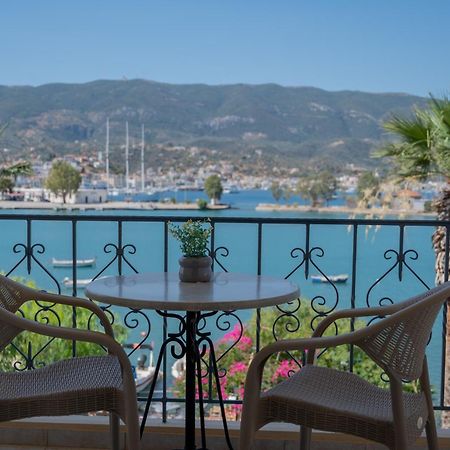 Theano Hotel Poros Town Exterior foto