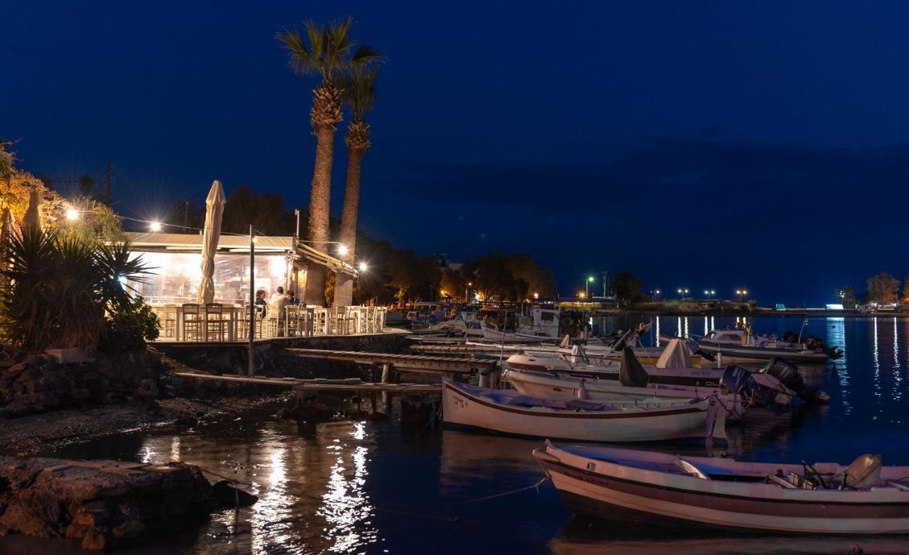 Theano Hotel Poros Town Exterior foto